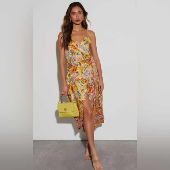 Vici Sophia Tropical Printed Yellow Wrap Dress - Picture 1 of 3